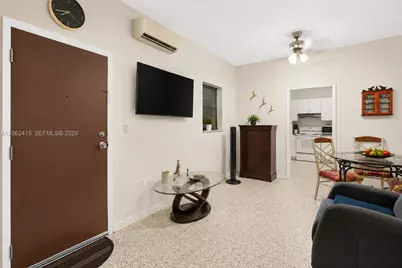 2815 NW 14th St, Miami, FL 33125 - Photo 17