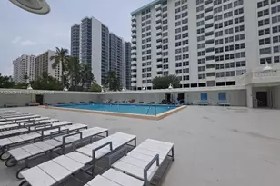 2899 Collins Ave, Miami Beach, FL 33140 - Photo 21