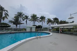 2899 Collins Ave, Miami Beach, FL 33140 - Photo 19