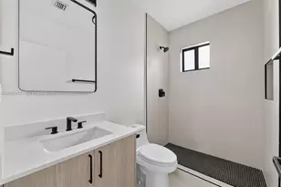 2109 NW 65th St, Unincorporated Dade County, FL 33147 - Photo 17