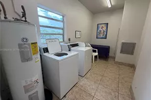 5071 W Oakland Park Blvd, Lauderdale Lakes, FL 33313 - Photo 21