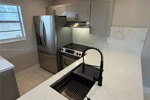 5071 W Oakland Park Blvd, Lauderdale Lakes, FL 33313 - Photo 15