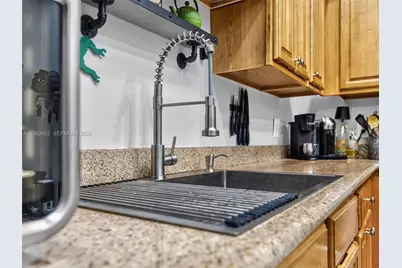 23410 Liberty Bell Ter, Boca Raton, FL 33433 - Photo 25