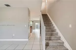 9125 SW 227th St, Cutler Bay, FL 33190 - Photo 5