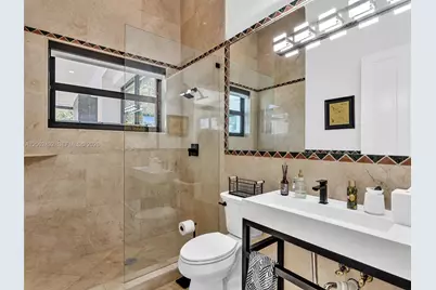1021 NW 115th Ave, Plantation, FL 33323 - Photo 39