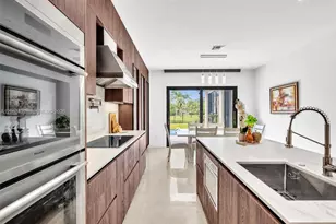 1021 NW 115th Ave, Plantation, FL 33323 - Photo 29