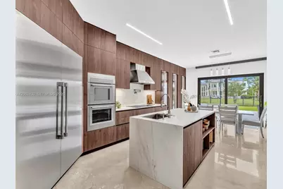 1021 NW 115th Ave, Plantation, FL 33323 - Photo 19