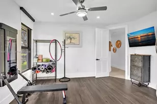 1021 NW 115th Ave, Plantation, FL 33323 - Photo 43