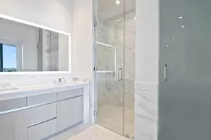 2811 S Bayshore Dr, Coconut Grove, FL 33133 - Photo 15