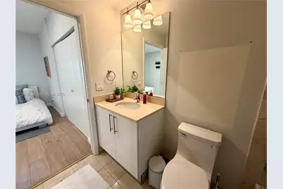 3330 NE 190th St #2711, Aventura, FL 33180 - Photo 37