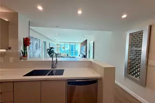 3330 NE 190th St, Aventura, FL 33180 - Photo 25