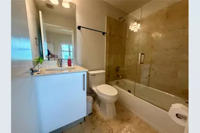 3330 NE 190th St #2711, Aventura, FL 33180 - Photo 41