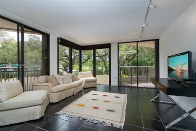 2901 S Bayshore Dr #2G, Miami, FL 33133 - Photo 3