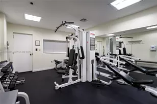 2901 S Bayshore Dr, Miami, FL 33133 - Photo 17