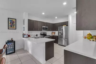 1416 SE 27th Ter, Homestead, FL 33035 - Photo 11