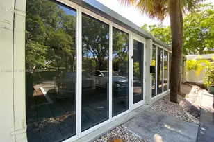 6414 E Miami Lakes Dr E, Miami Lakes, FL 33014 - Photo 1