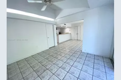 6414 E Miami Lakes Dr E #0, Miami Lakes, FL 33014 - Photo 3