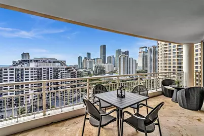 848 Brickell Key Dr #1805, Miami, FL 33131 - Photo 11