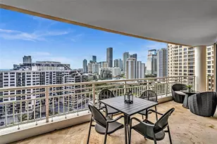 848 Brickell Key Dr, Miami, FL 33131 - Photo 11