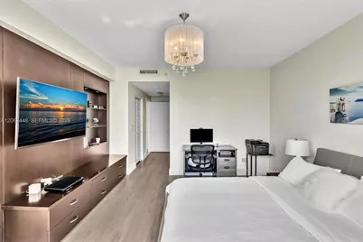 848 Brickell Key Dr #1805, Miami, FL 33131 - Photo 21
