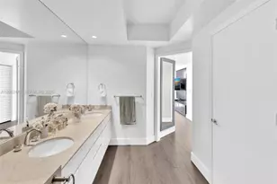 848 Brickell Key Dr, Miami, FL 33131 - Photo 23