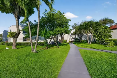 9429 Fontainebleau Blvd #201-33, Miami, FL 33172 - Photo 29