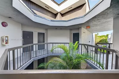 9429 Fontainebleau Blvd #201-33, Miami, FL 33172 - Photo 3