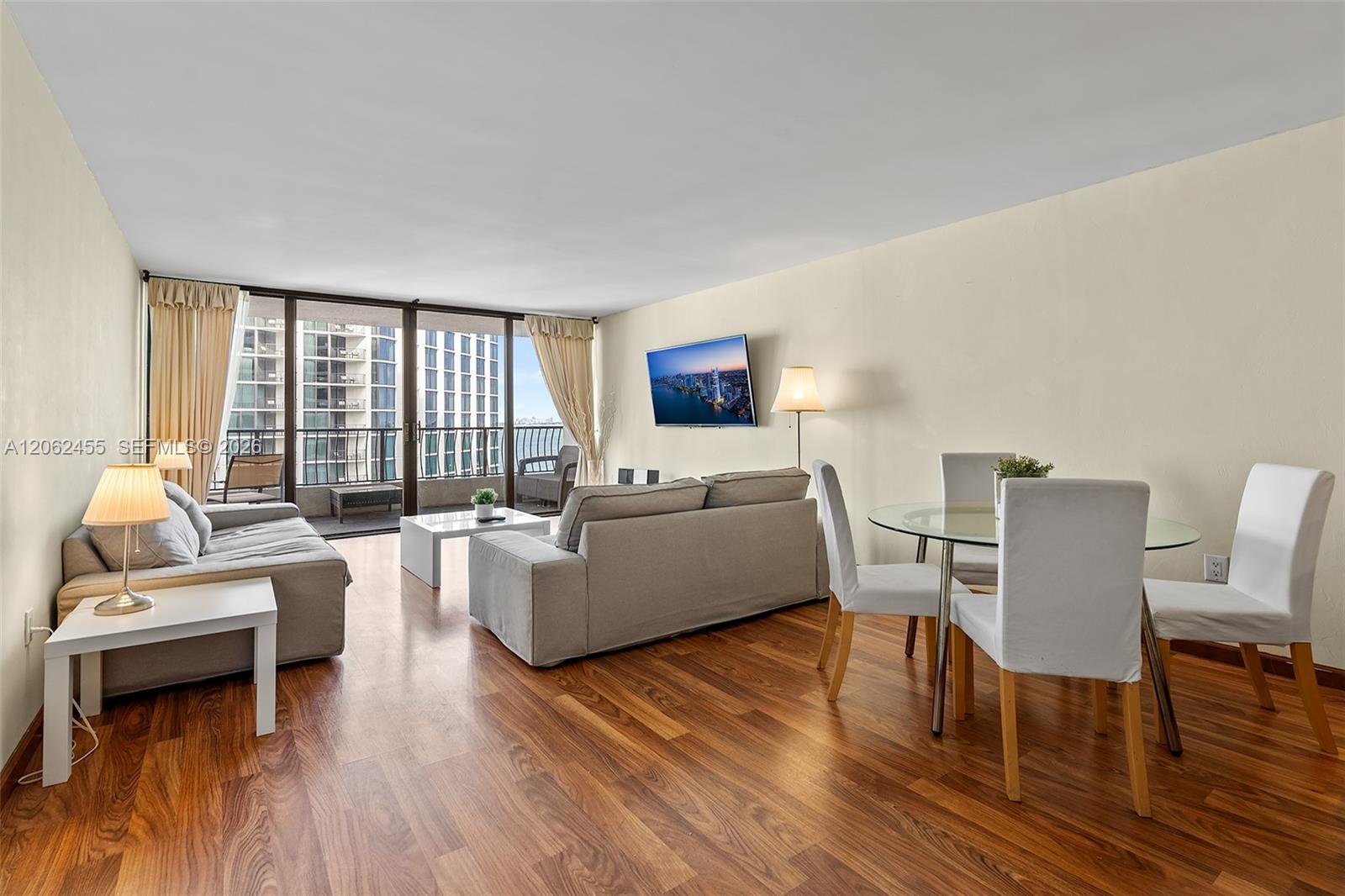 555 NE 15th St #14G - 555 NE 15th St #14G, Miami, FL 33132 Luxury Property | Jose Angel Pina