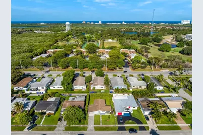 2111 N 14th Ct, Hollywood, FL 33020 - Photo 27