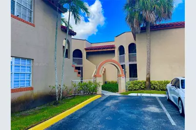 8630 SW 3rd St #101, Pembroke Pines, FL 33025 - Photo 23