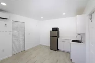 13797 SW 20th St, Miami, FL 33175 - Photo 9