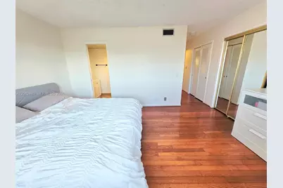 319 NE 14th Ave #702, Hallandale Beach, FL 33009 - Photo 27
