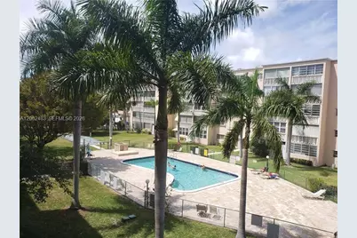 319 NE 14th Ave #702, Hallandale Beach, FL 33009 - Photo 31