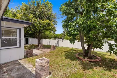 1000 NW 23rd Ter, Pompano Beach, FL 33069 - Photo 45