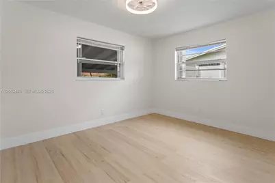 1000 NW 23rd Ter, Pompano Beach, FL 33069 - Photo 33
