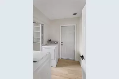 1000 NW 23rd Ter, Pompano Beach, FL 33069 - Photo 15