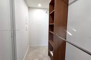 50 Biscayne Blvd, Miami, FL 33132 - Photo 11