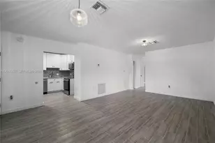 15391 S Dixie Hwy, Palmetto Bay, FL 33157 - Photo 3