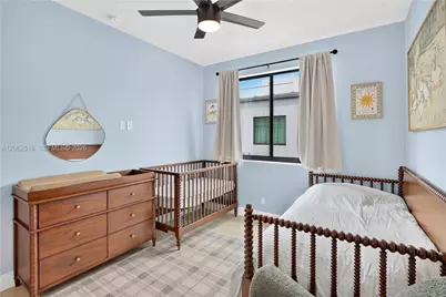 916 NE 4th St, Fort Lauderdale, FL 33301 - Photo 17