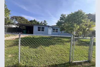 15485 Harrison Dr, Homestead, FL 33033 - Photo 5