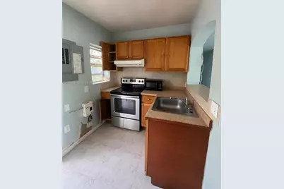 15485 Harrison Dr, Homestead, FL 33033 - Photo 9