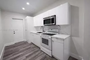 2931 NW 47th St, Miami, FL 33142 - Photo 5