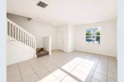 [Address not provided], Homestead, FL 33035 - Photo 3