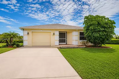 57 Huarte Way, Port Saint Lucie, FL 34952 - Photo 1