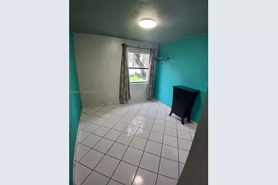 9403 Fontainebleau Blvd #110, Miami, FL 33172 - Photo 9