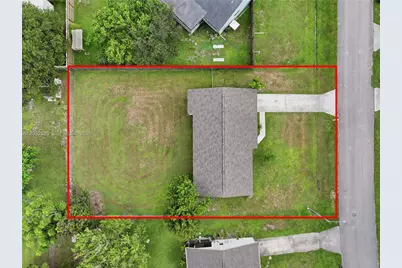 205 SW Kentwood Rd, Port Saint Lucie, FL 34953 - Photo 29