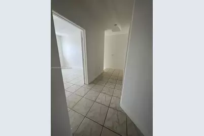 4847 NW 108th Ct, Doral, FL 33178 - Photo 13