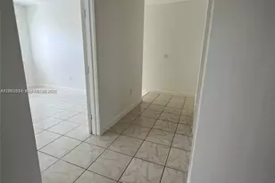 4847 NW 108th Ct, Doral, FL 33178 - Photo 13