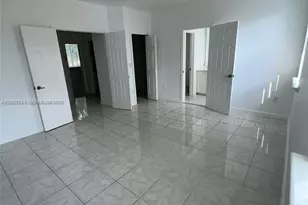 4847 NW 108th Ct, Doral, FL 33178 - Photo 7