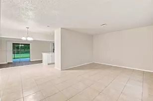 365 NW Curtis St, Port Saint Lucie, FL 34983 - Photo 5